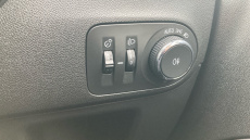 Vauxhall Crossland 1.2 Turbo Design 5dr Petrol Hatchback